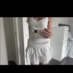 Kjol - Söt volangkjol💗💗