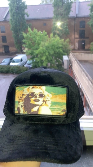 Revenite keps - Limted edition keps och väldigt snygg