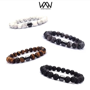 "4 Pack Bracelet Bundle" - Det mest prisvärda köpet på vår hemsida. 4 styckna pärlarmband för endast 299kr. För mer info, följ oss på instagram @wristwares.se