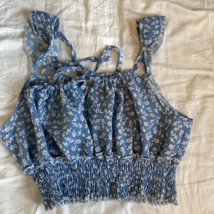 Söt blå topp - Fin somrig blå topp Skysterbar topp Xs-s