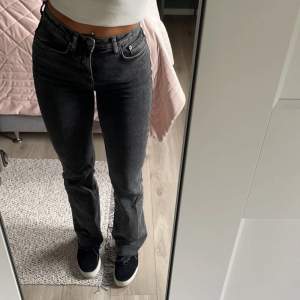 Snygga Jeans från NA-KD som jag köpte förra året. Kommer aldrig till användning 