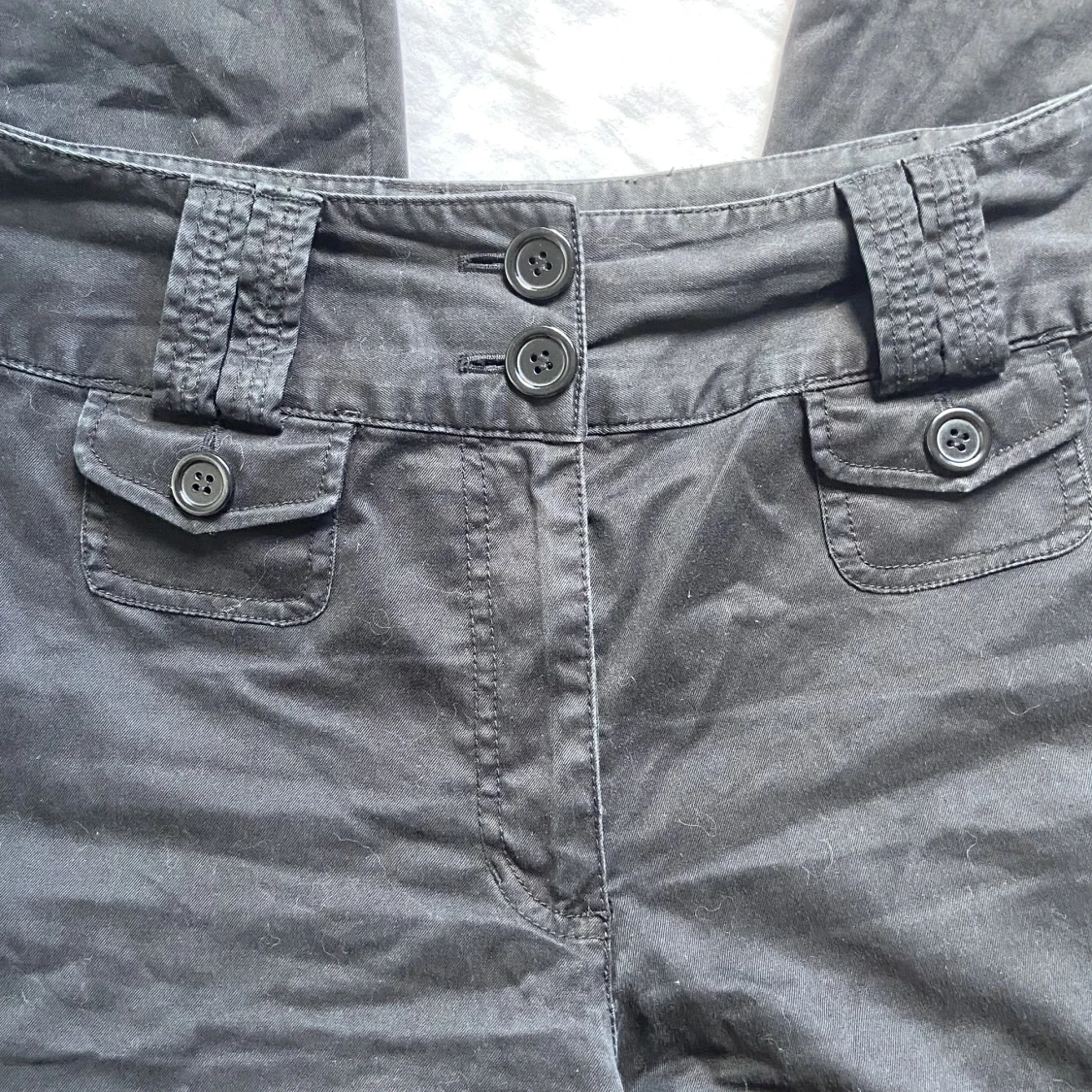 svarta byxor med bra passform!!! - 91