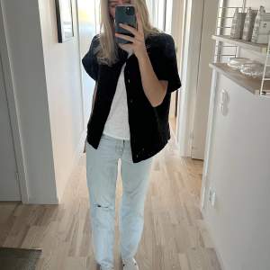 Coolaste jeansen från Zara 💓