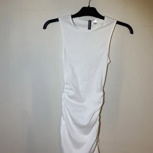 Klänning  - Fint skick 