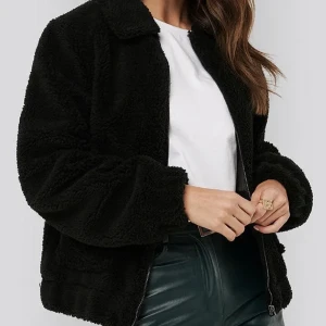 AFJ X NA-KD  - Teddyjacka i fint skick