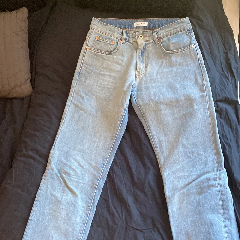 Helt nya woodbird jeans syns inte att dom är använda överhuvudtaget. . Jeans & Byxor.