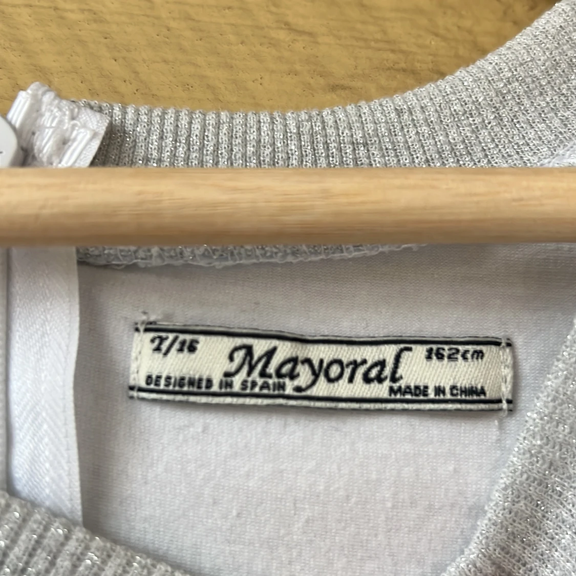 Fin klänning med Positano tryck - 90