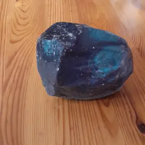 Glass sten som är egenskap