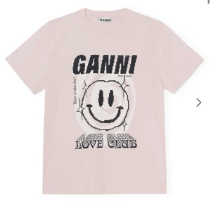 Ganni tshirt - Ganni tshirt strl xxs(men är stor i stoleken så passa xs-s också)