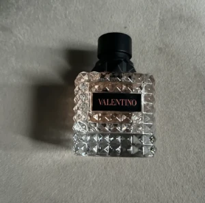 Parfym - Jag laddade upp dennna annonsen så att en person kan betala via Plick.