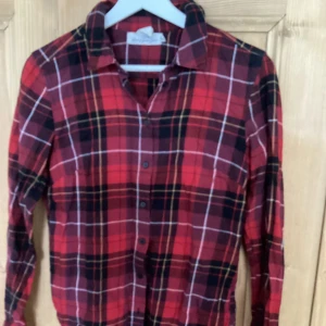 Skjorta - Schysst rutig skjorta