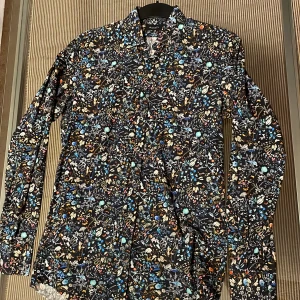 Skjorta från Sand  - 15” 38  Gott skick  100% bomull 