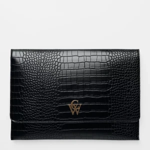 Carin Wester datorfodral - Säljer ett jättefint datorfodral som jag inte har användning för❤️inga slitningar alls, alltså som ny