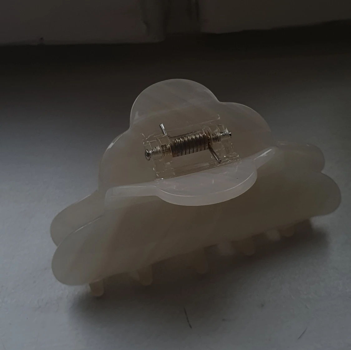 En jätte vi hårklämma - 90