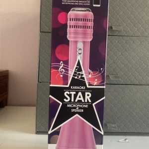 Mikrofon - Rosa tråd lös mikrofon till. Köpar n står för frakt