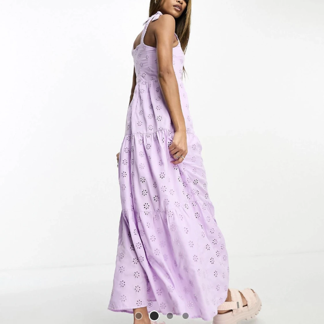 Superfin ljuslila klänning - 90