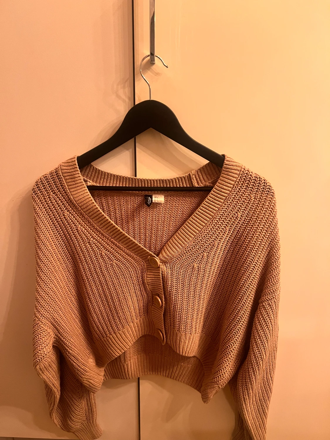 Stickad Crop top/ kofta - 90