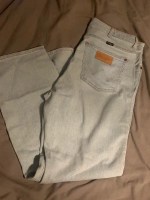 Jeans - Så fina jeans, aldrig använt dem. Storlek på sosta bild