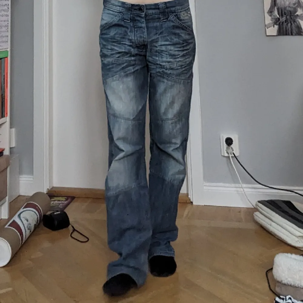 superfina jeans från jack&jones!🩷🌸. Jeans & Byxor.