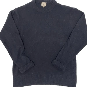 Blå stickad tröja  - Skick 7/10