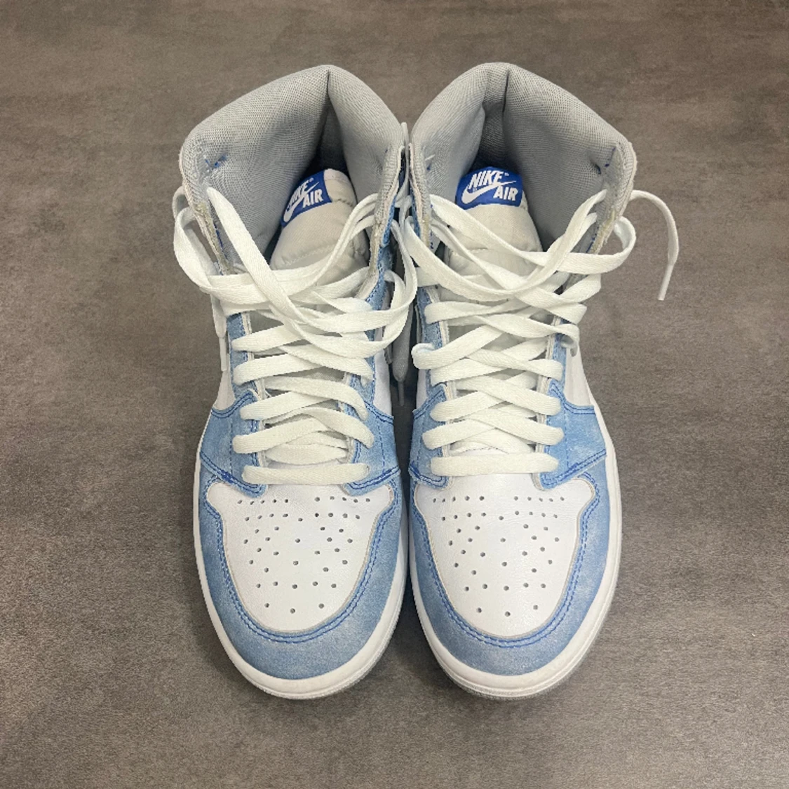 FÖRST TILL KVARN! JORDAN 1 "HYPER ROYAL" HIGH STR 42.5