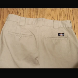Dickies 32/32 - Straight leg Dickies 32/32 :))