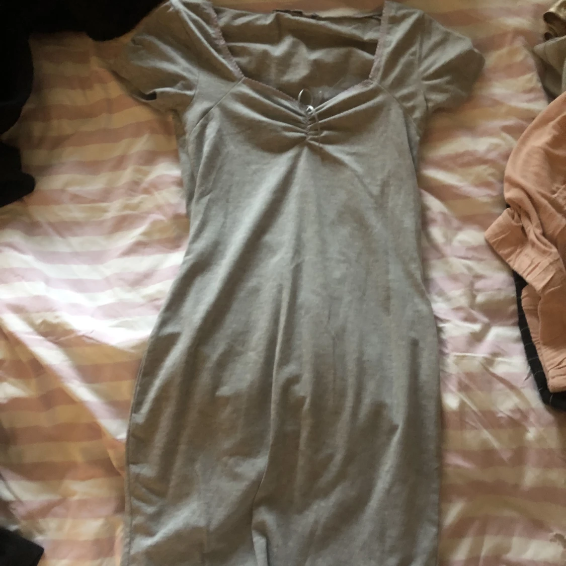 Grå mjuk bodycon - 91