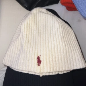 Ralph Lauren beanie  - Kashmir & ull blandning 