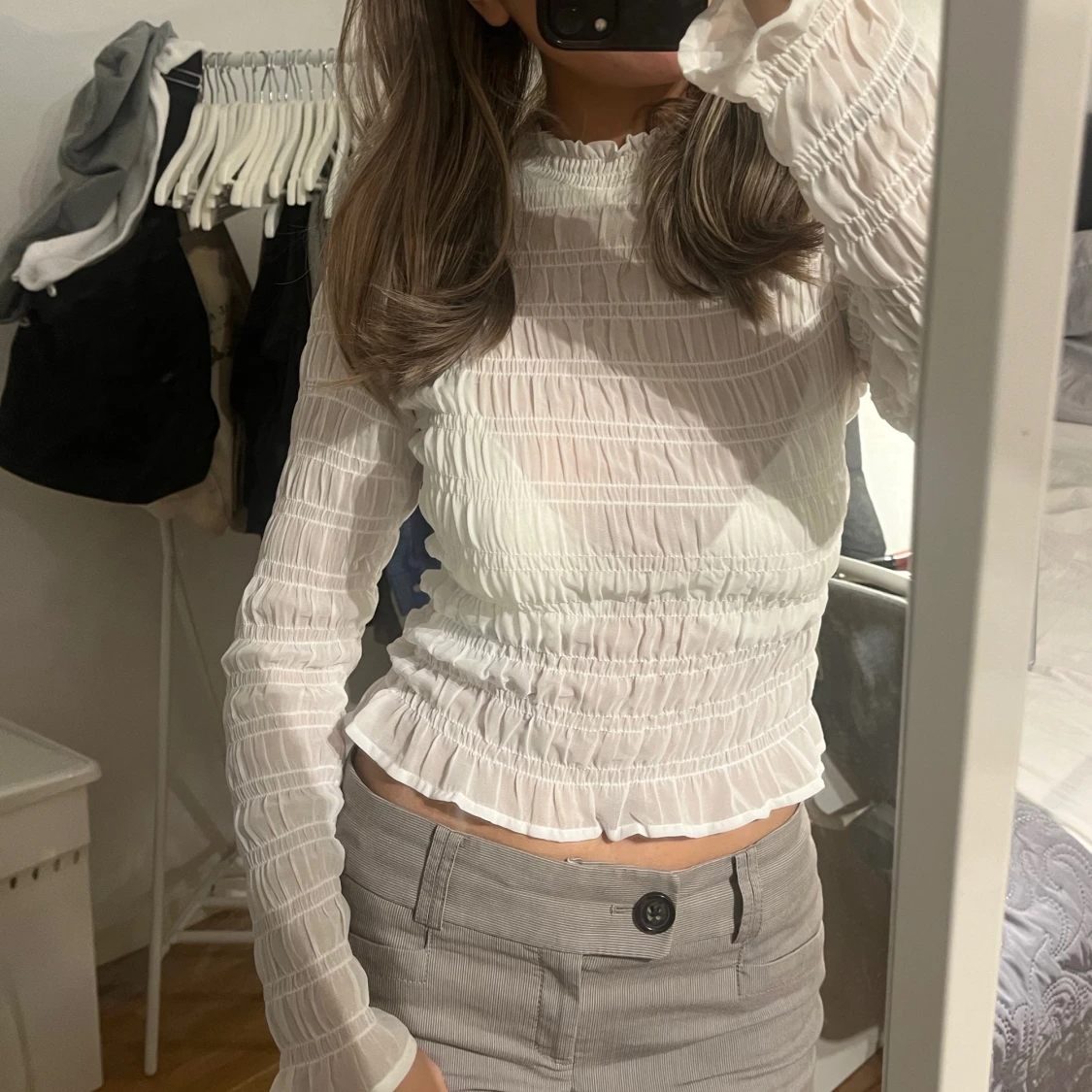 Vit genomskinlig blus - 90