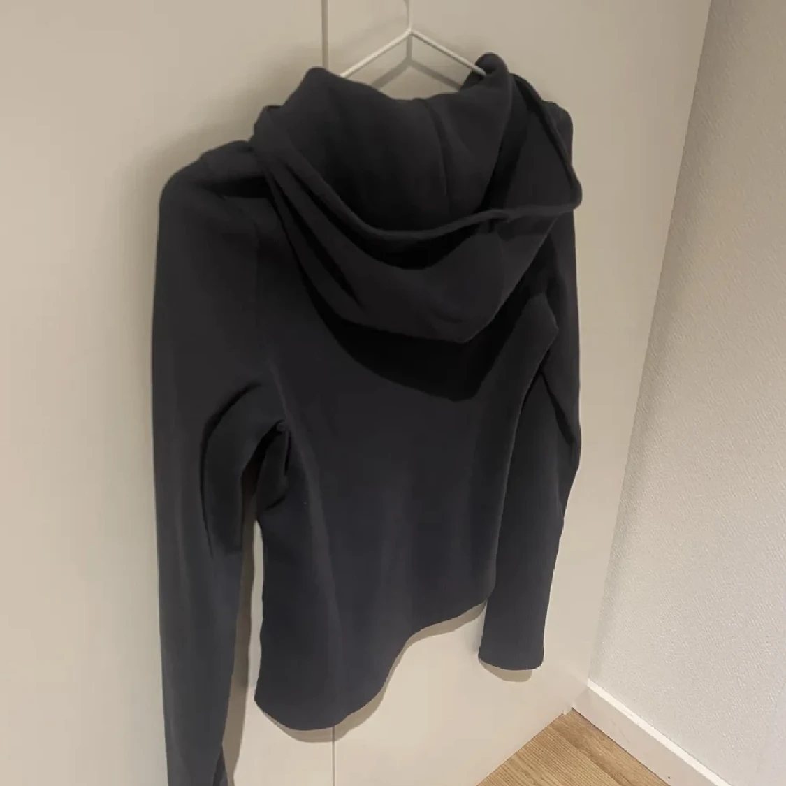 Weekday tröja💙 - 90