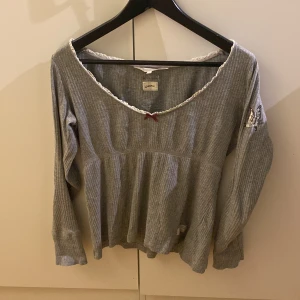 Odd Molly Tröja - Storlek 1 (S/M) jättefin🩶