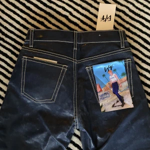 Eytys cypress wet - Lappar kvar, endast testade. Storlek 29/30 men små i storleken- skulle säga att de passar en 34-36a. Skriv för fler bilder❣️ nypris ca 2600