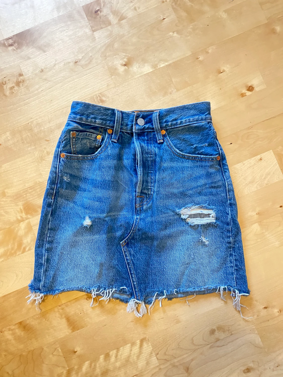 Levis jeanskjol 