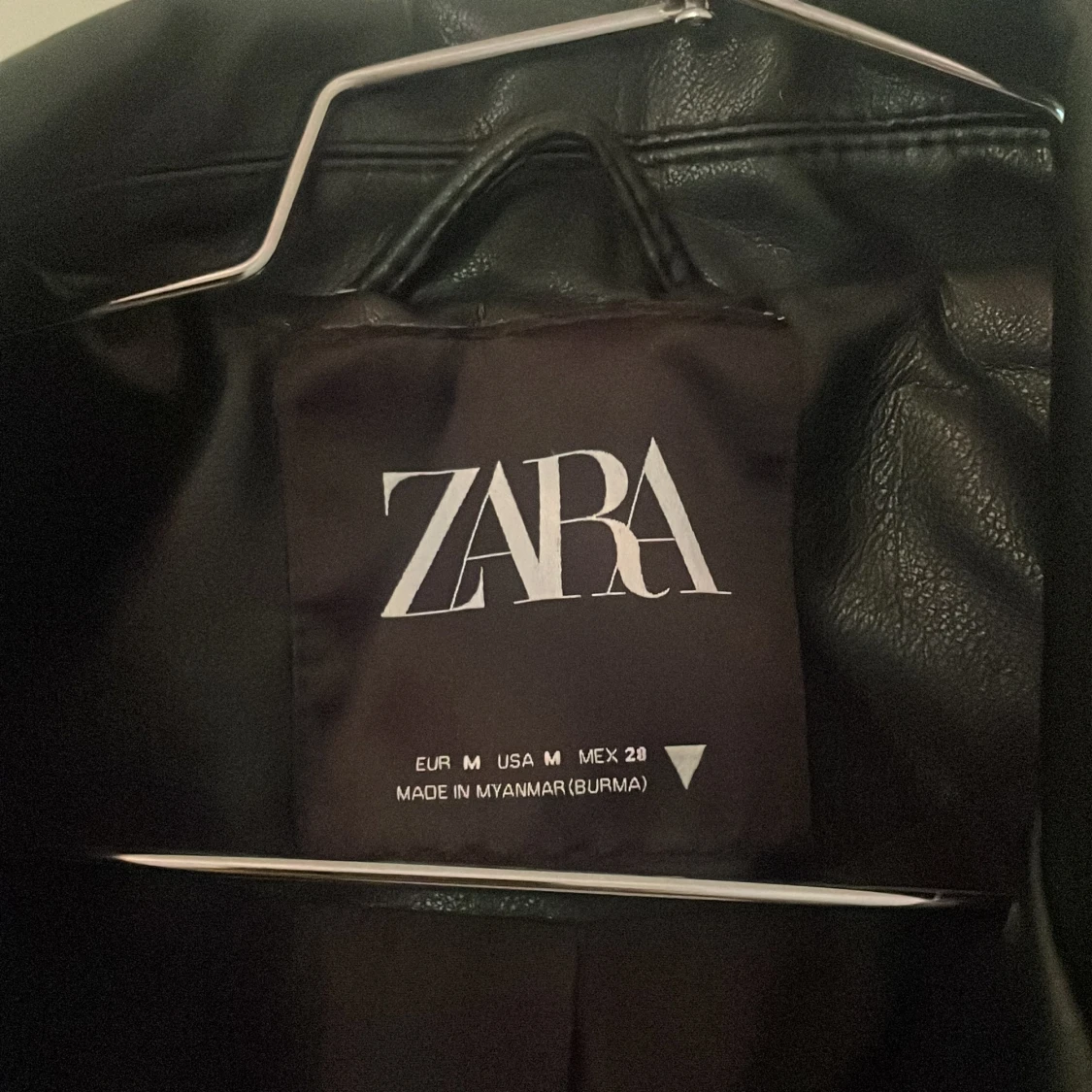 Zara skinnjacka  - 91