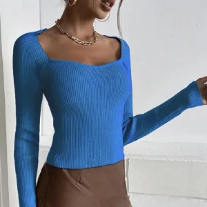 blå tröja - as fin men kommer inte till användning 💜