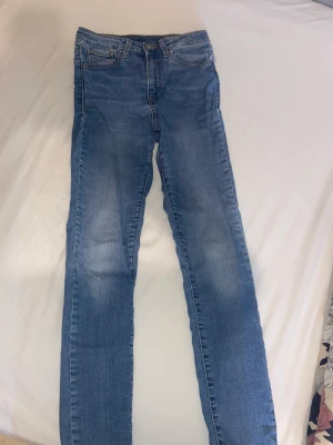 Jeans  - Passar till M också 
