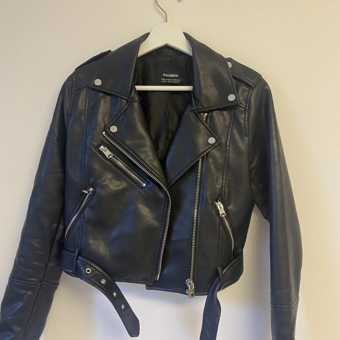 Skinnjacka från pull&bear