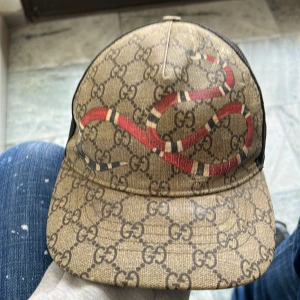 Gucci keps - Gucci king snake