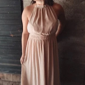 Ljusrosa klänning 🌸 - Gott skick | använt några gånger | storlek M