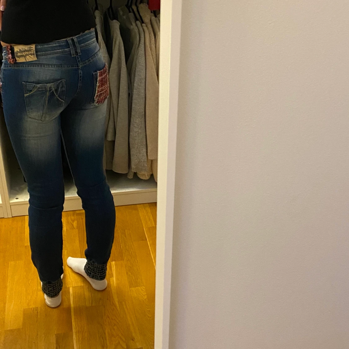 Low waist jeans - 90