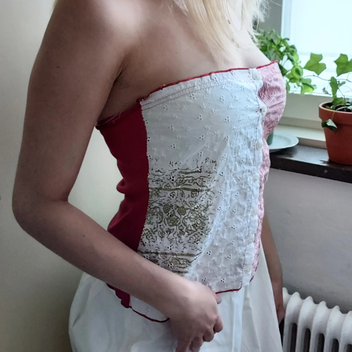 Sommrig strappless tubtopp 2000s