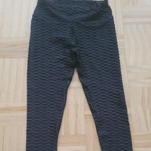Tiktok leggings  - Aldrig använda storlek m-l