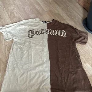 T-shirts  - Storlek S