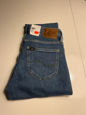 Lee jeans  - Helt nya oanvända Nypris 1099 Mitt pris 200kr
