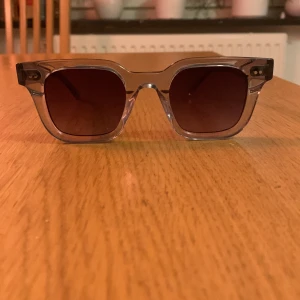 Chimi 04 grey - Tja, säljer ett par chimi 04 grey, har använt dom bara 5 gånger och är i bra skick hör av dig i dm!! (OBS!!!) har inte box eller kvitto kvar tyvärr!