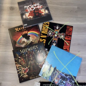 LP skivor - 🤟🏽My chemioal romance 🤟🏽Rainbow Raising  🤟🏽 Soilwork,  99 kr styck förutom MCR som säljs för 200 kr då det är två skivor plus alla låtar är live version 