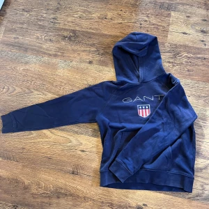 Gant hoddie - Gant hoddie som inte används längre i storlek 170/15år