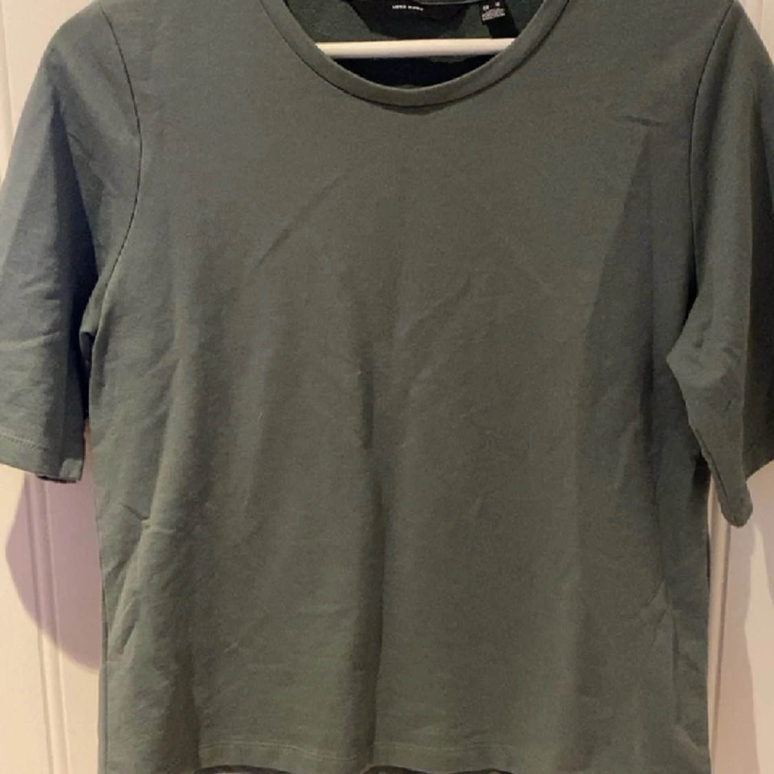 Grön T-shirt Vero Moda