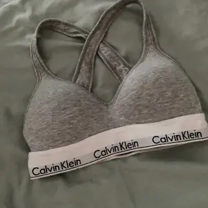 Calvin Klein topp🩶