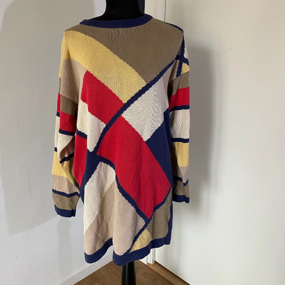 Lång stickad tröja